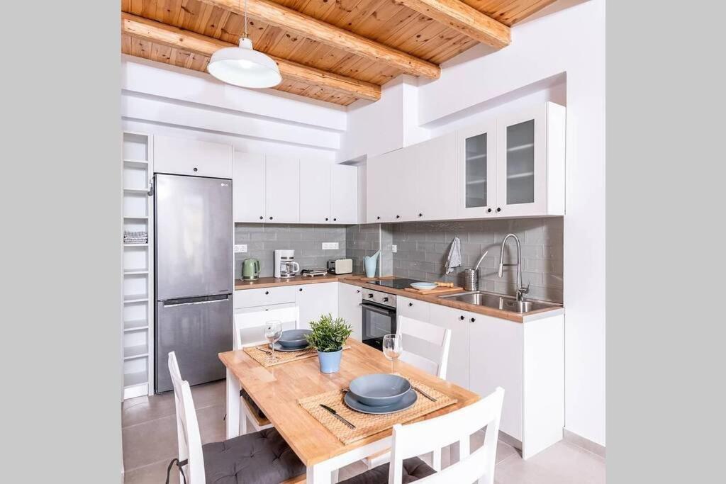 Maisonnette Giannis Pitsidia Bagian luar foto