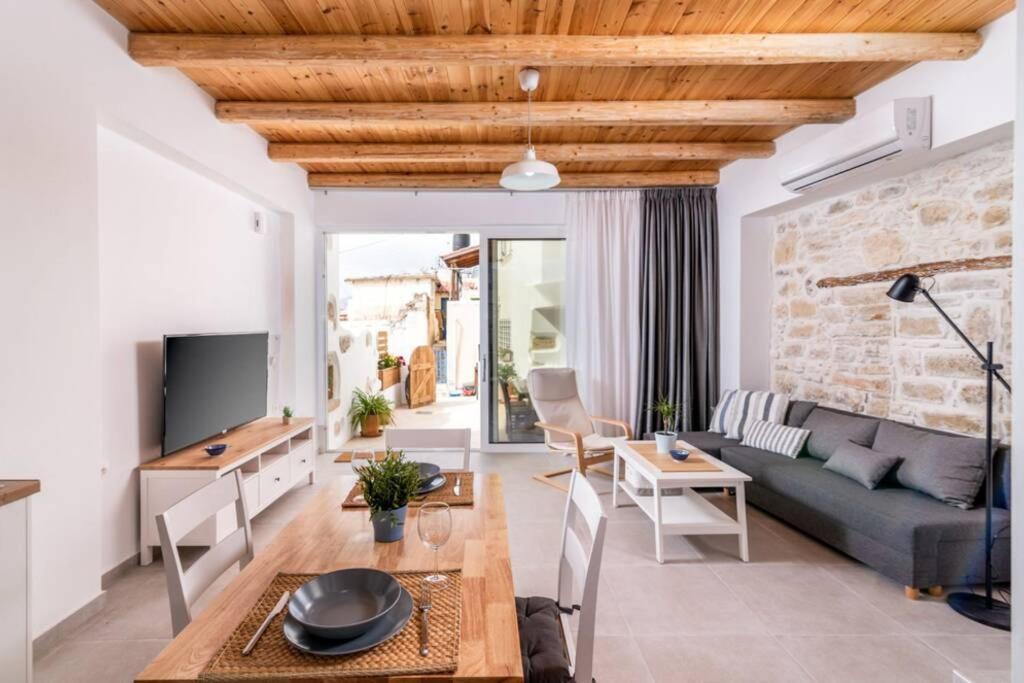Maisonnette Giannis Pitsidia Bagian luar foto
